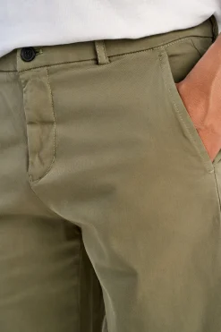 Chinosshorts