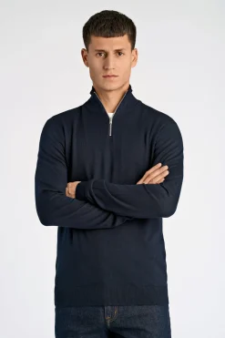 Half-zip