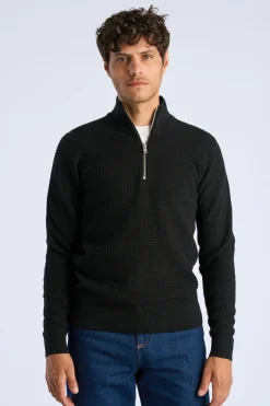 Half-zip