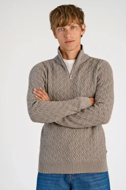 Half-zip