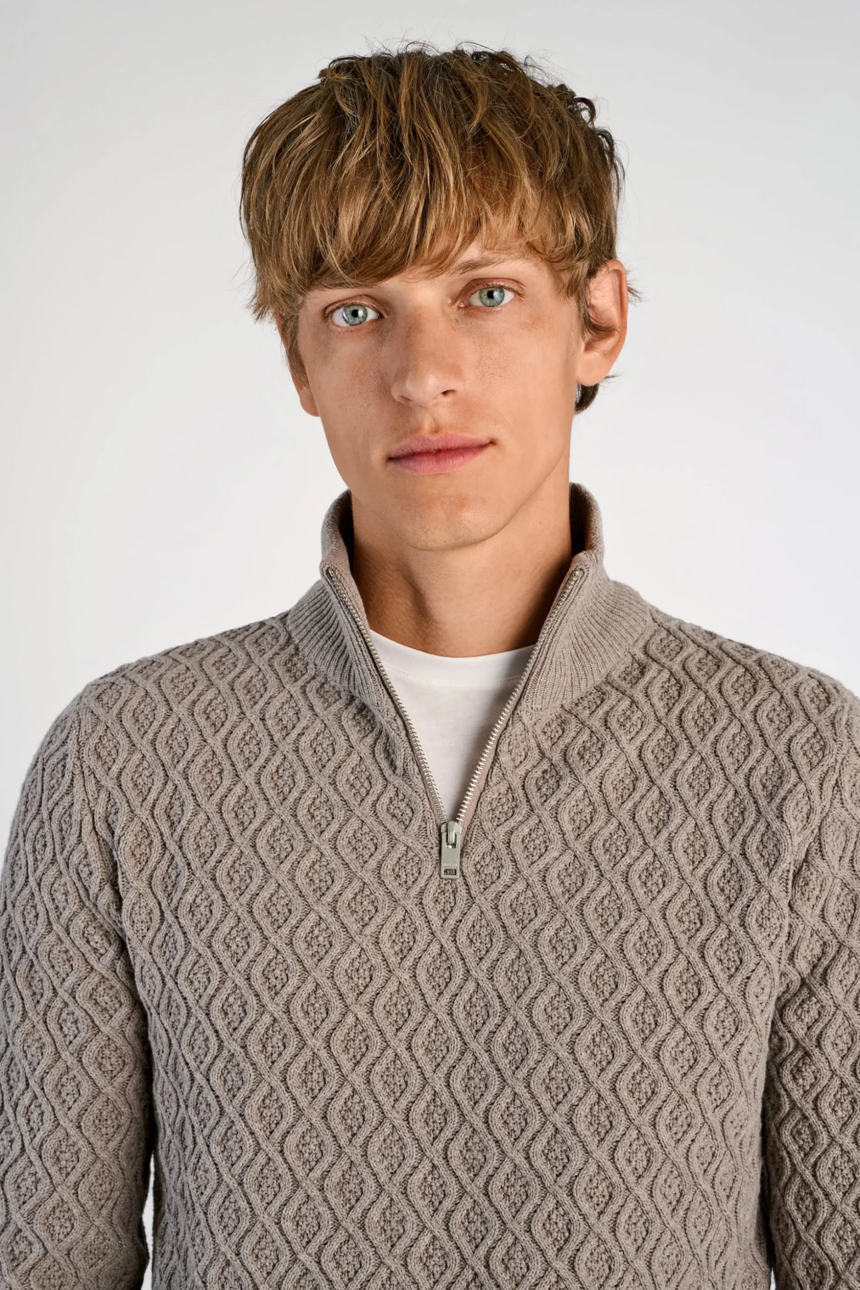 Half-zip