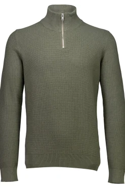 Half-zip