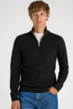 Half-zip
