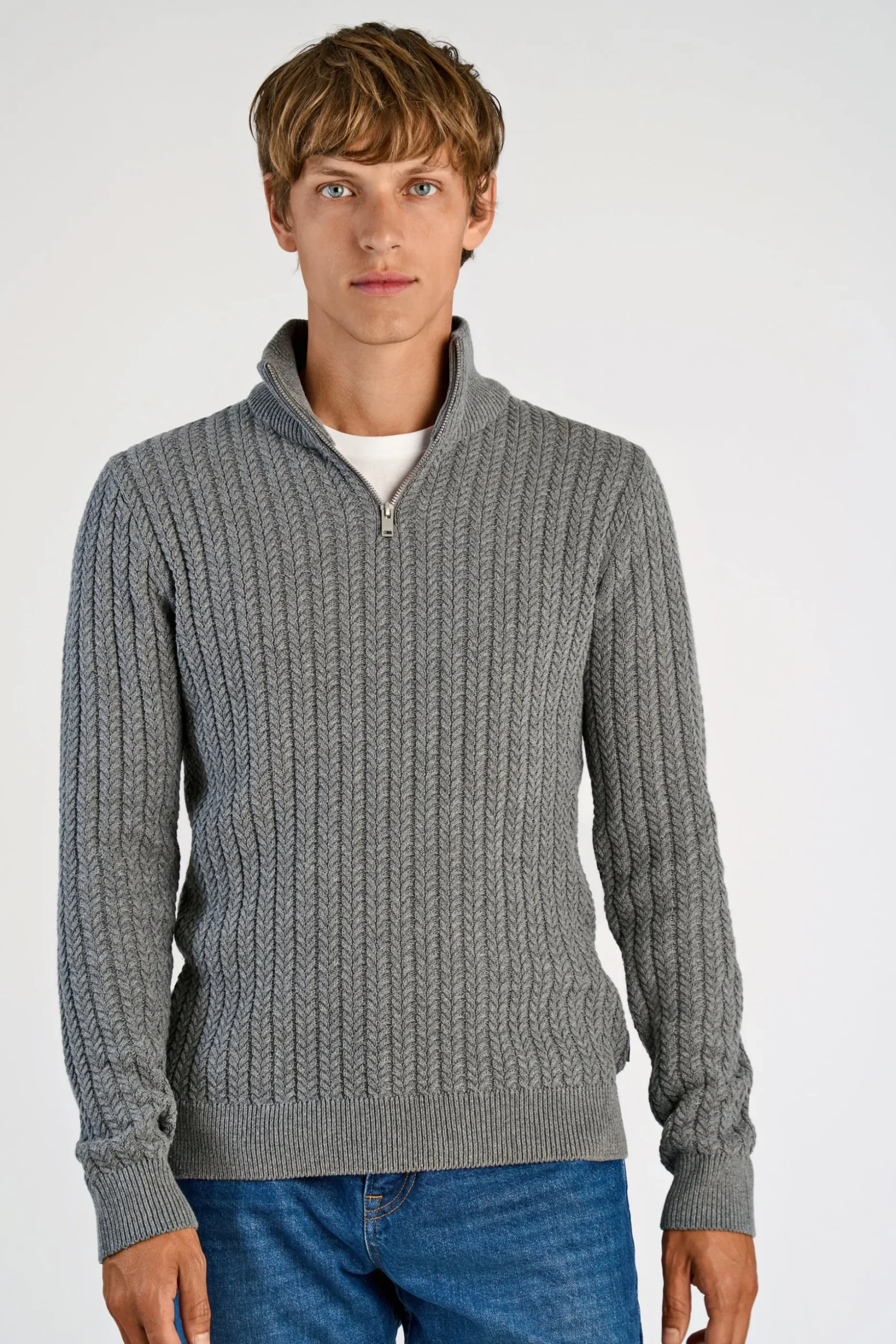 Half-zip