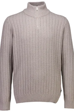 Half-zip