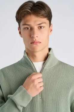 Half-zip