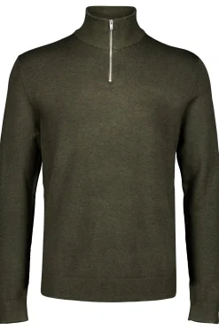 Half-zip