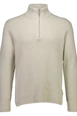 Half-zip
