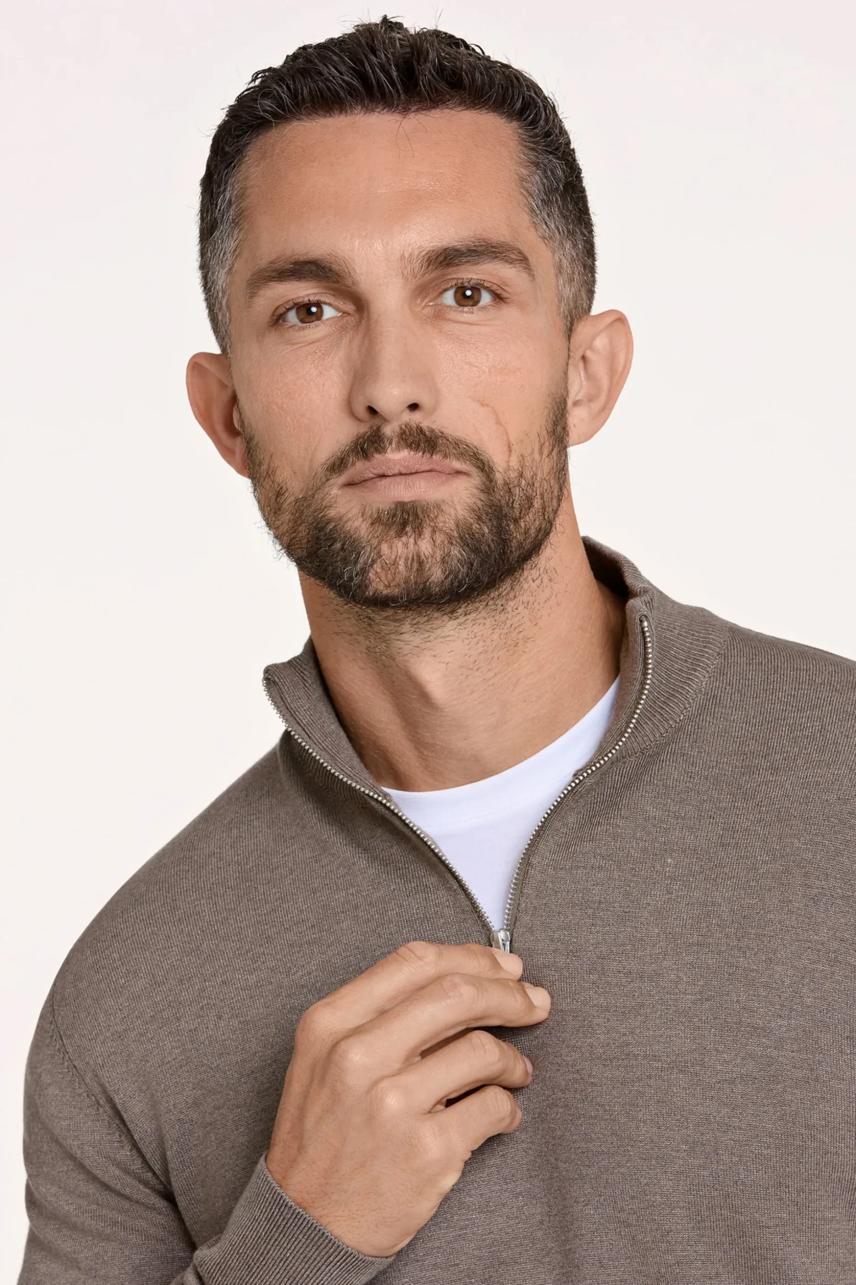 Half-zip