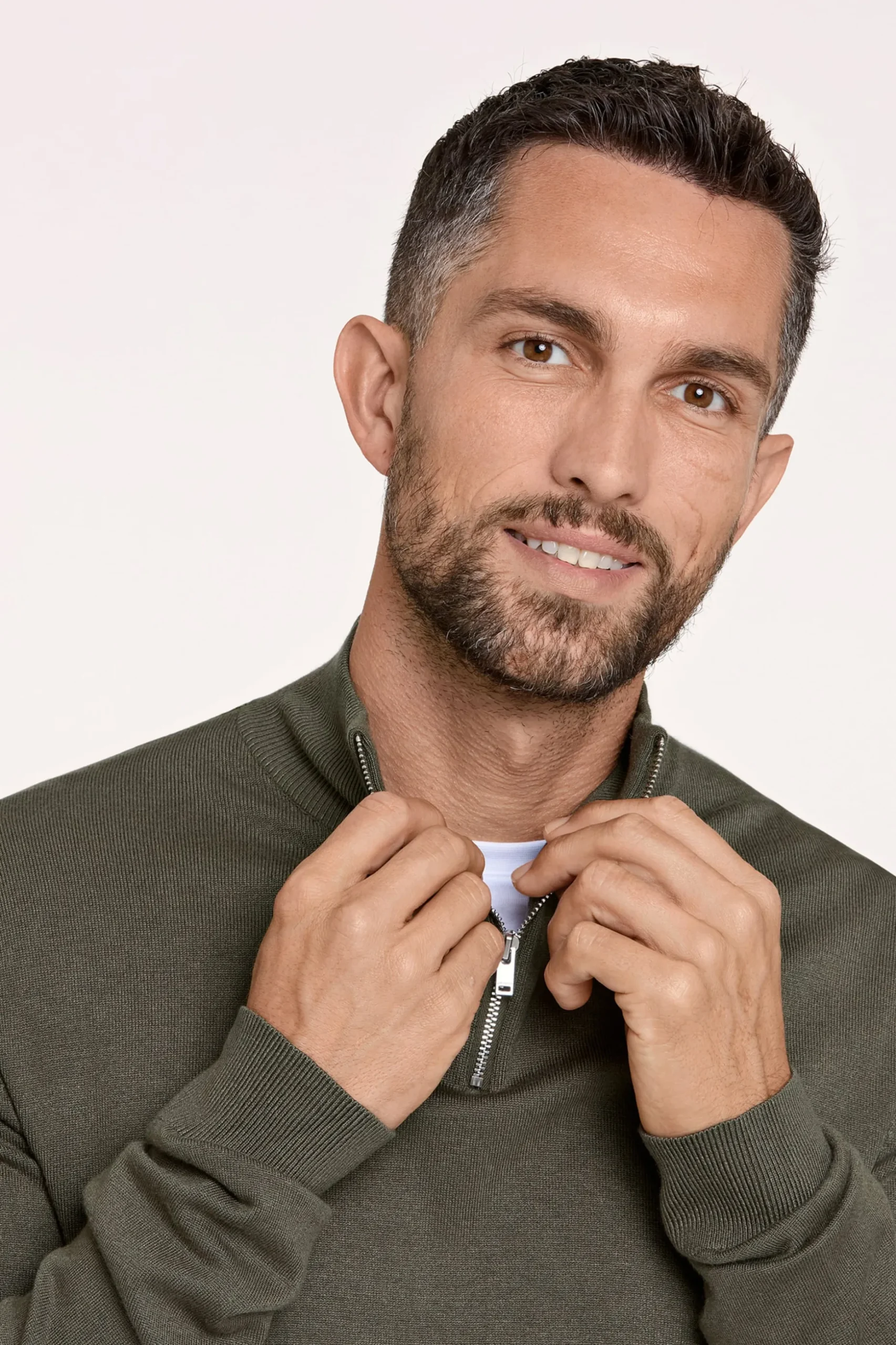 Half-zip