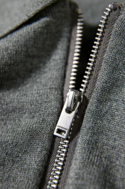 Half-zip
