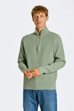 Half-zip