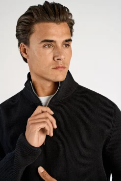Half-zip