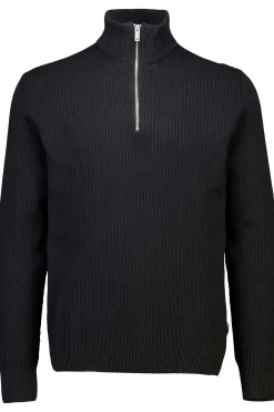 Half-zip