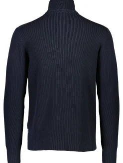 Half-zip