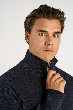 Half-zip